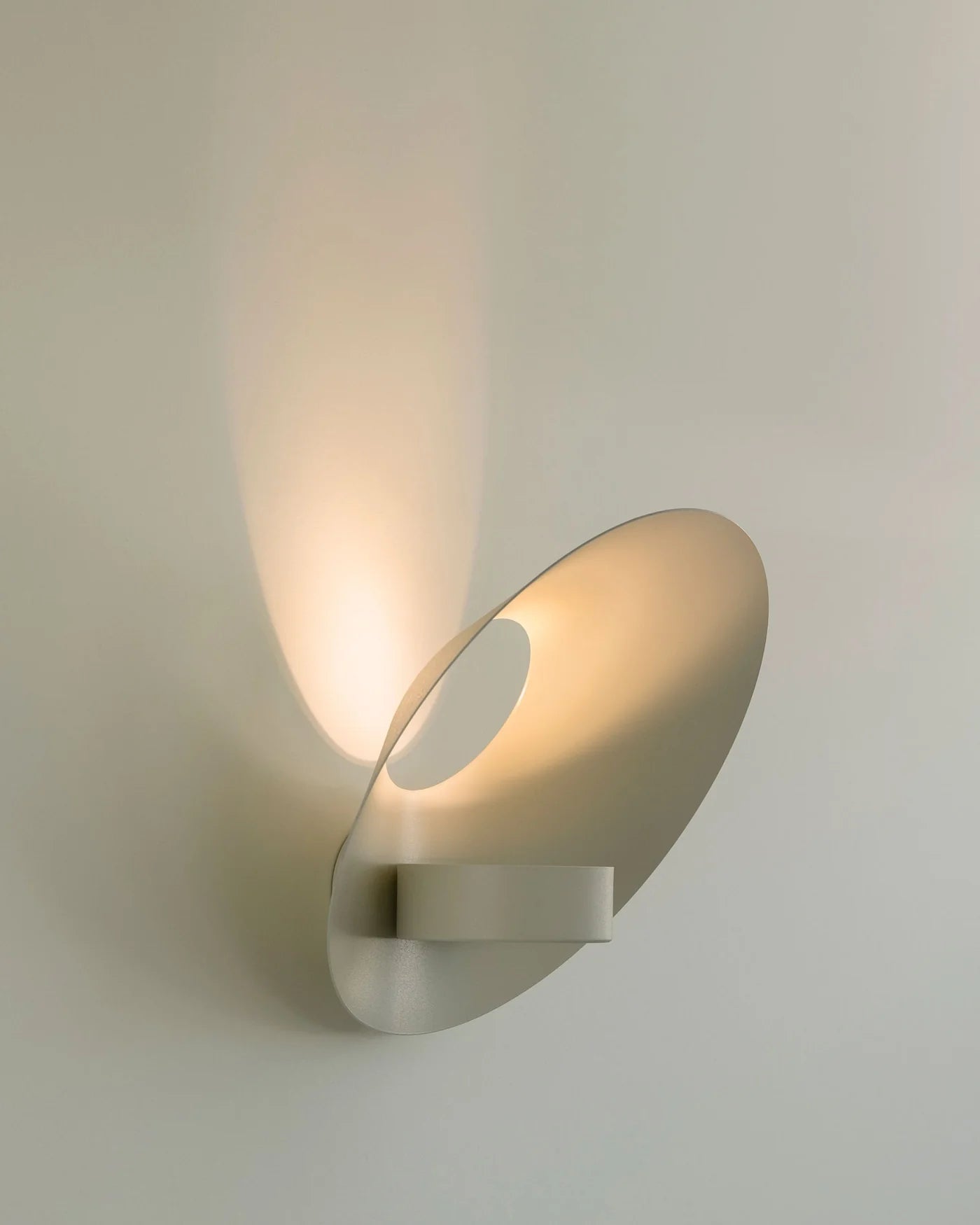 Alba lamp